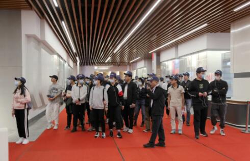 揚大機械學院學子走進揚力，促進產(chǎn)學研融合發(fā)展！